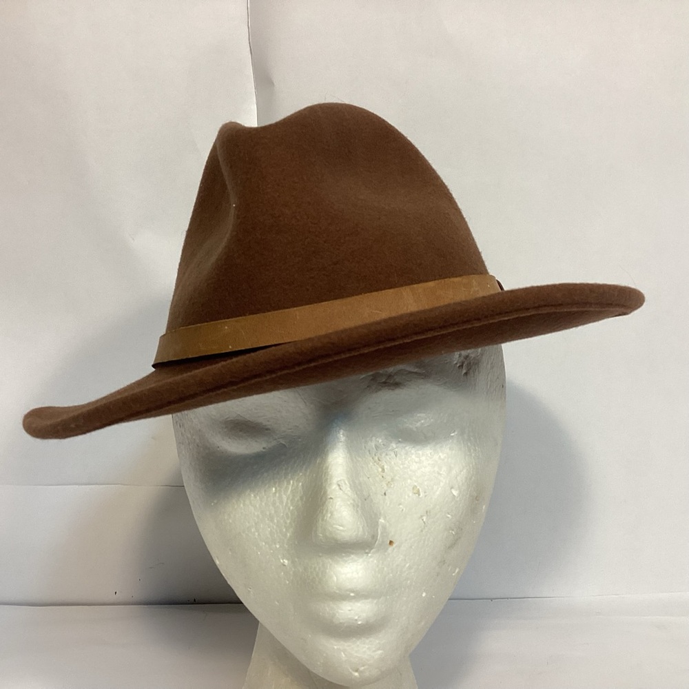 Vintage Dorfman Pacific Mens Wool Fedora size medium Indiana Jones style hat USA